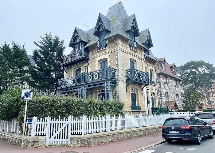 Les Mouettes A Deauville